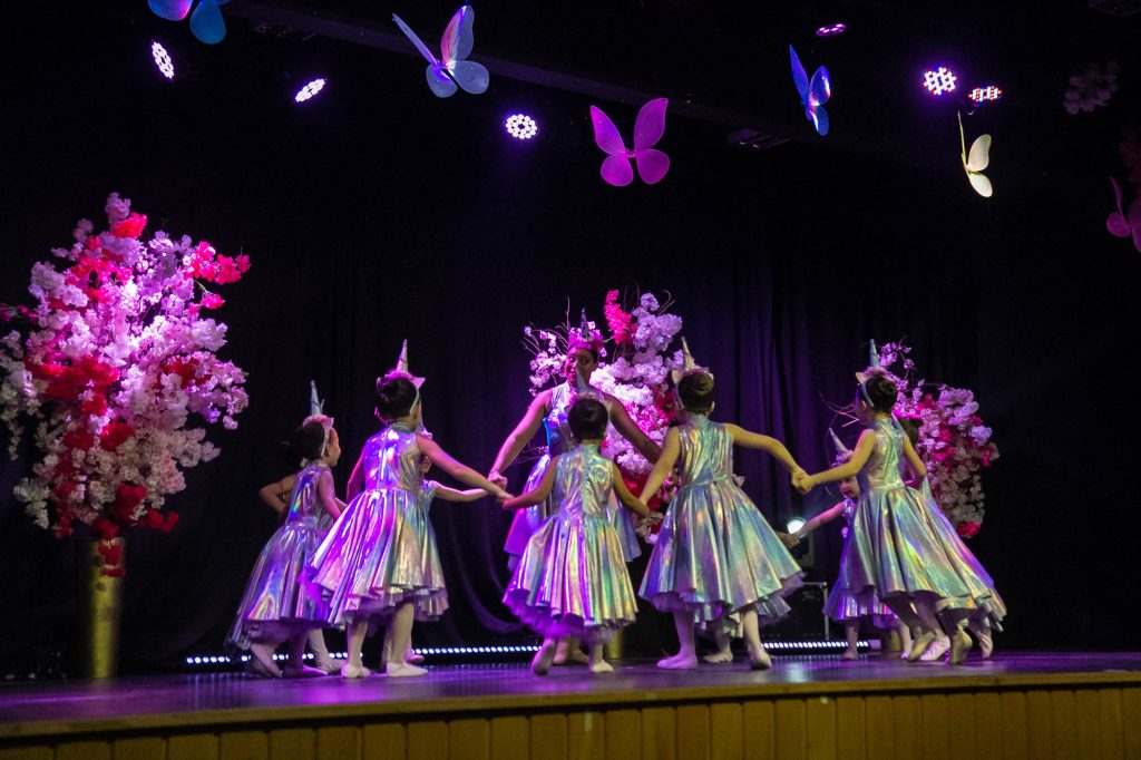 Espetáculo de dança Era uma vez