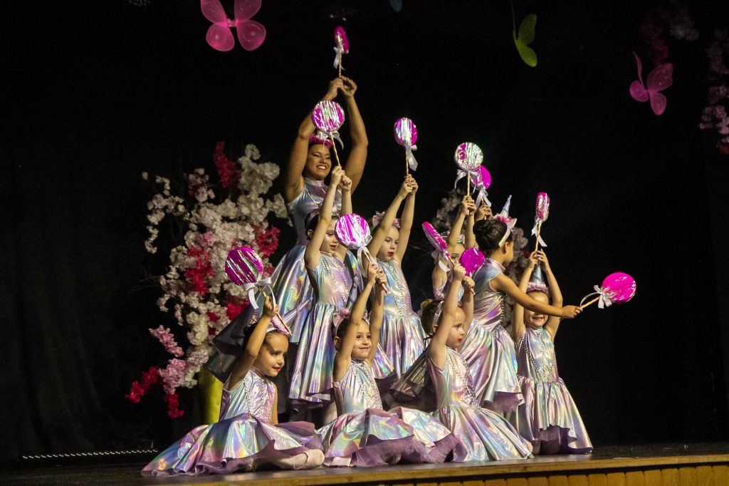 Espetáculo de dança Era uma vez