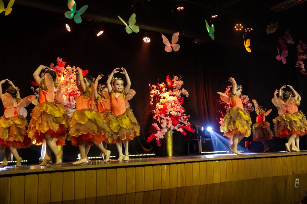 Espetáculo de dança Era uma vez