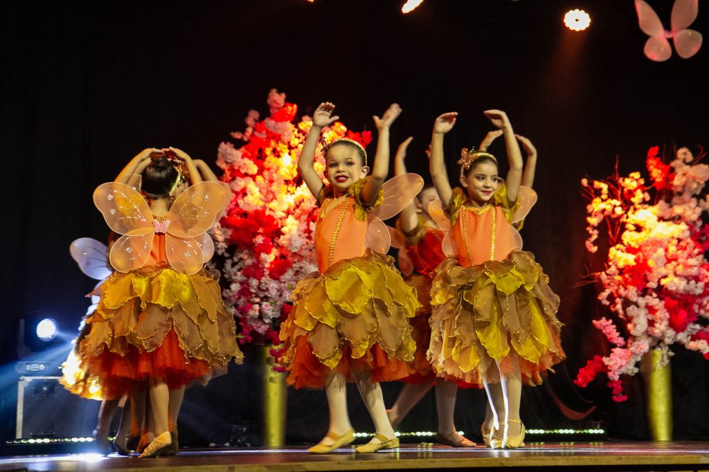 Espetáculo de dança Era uma vez