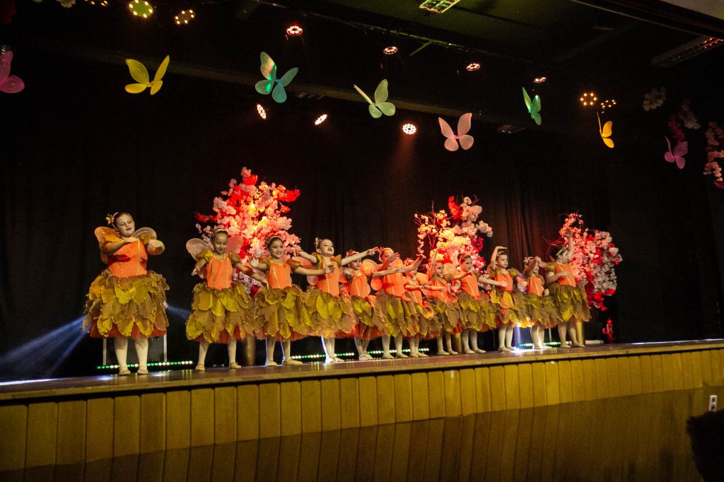 Espetáculo de dança Era uma vez