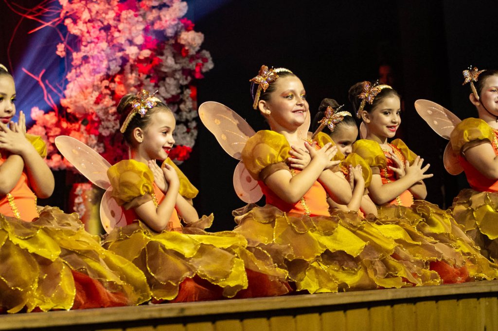 Espetáculo de dança Era uma vez