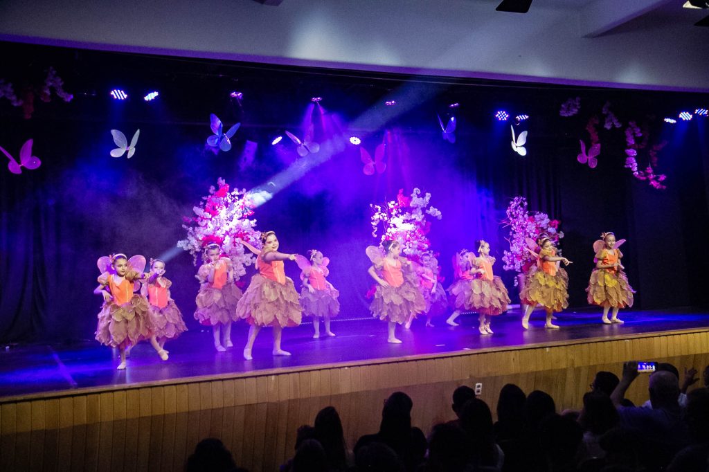 Espetáculo de dança Era uma vez