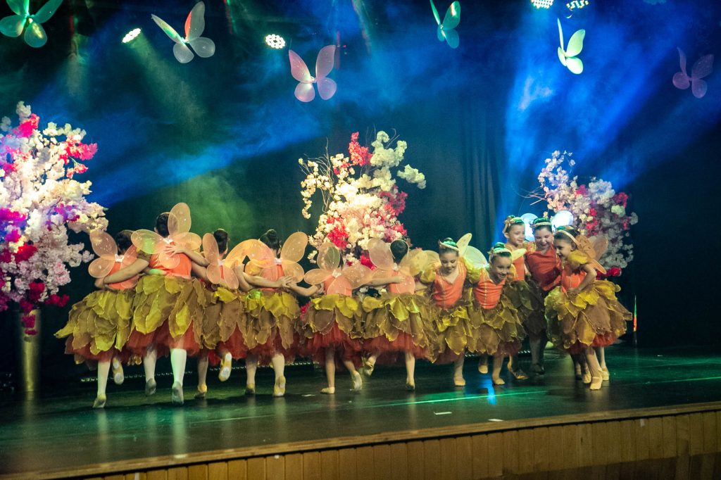 Espetáculo de dança Era uma vez