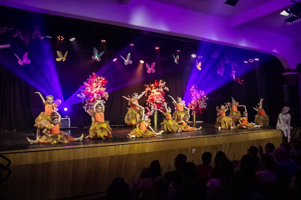 Espetáculo de dança Era uma vez