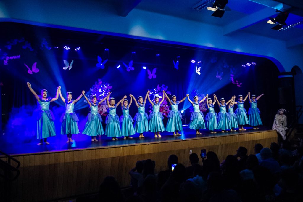 Espetáculo de dança Era uma vez