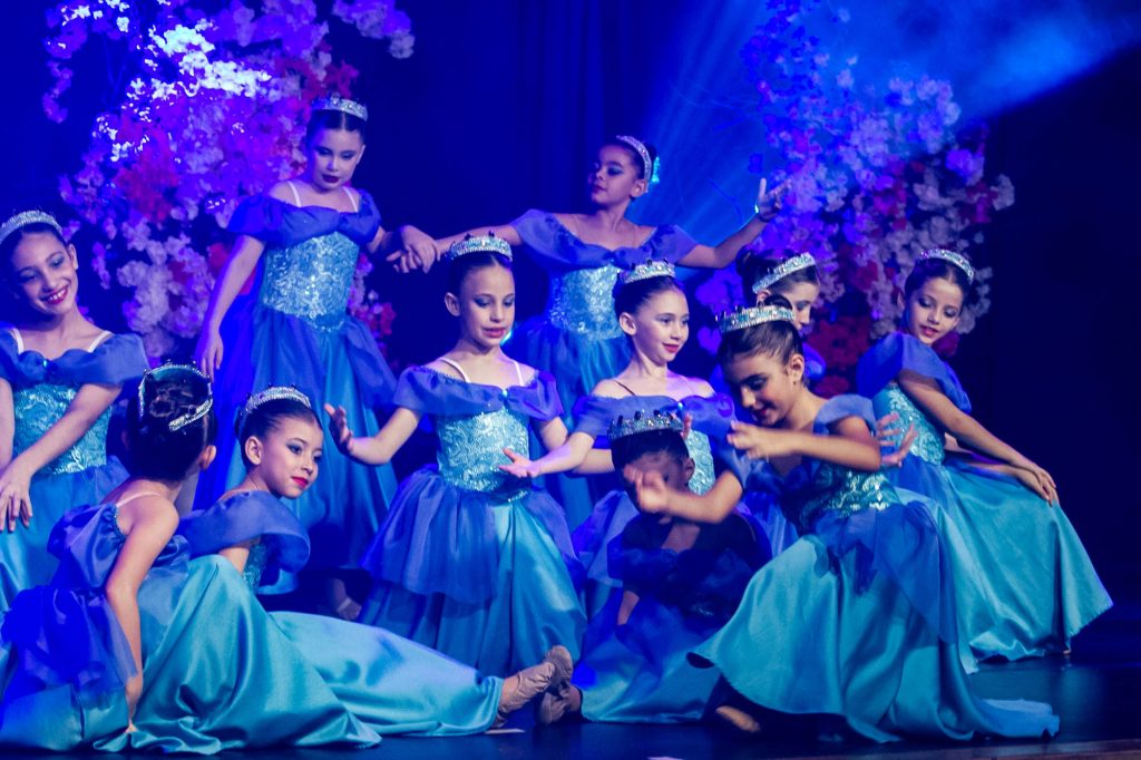 Espetáculo de dança Era uma vez