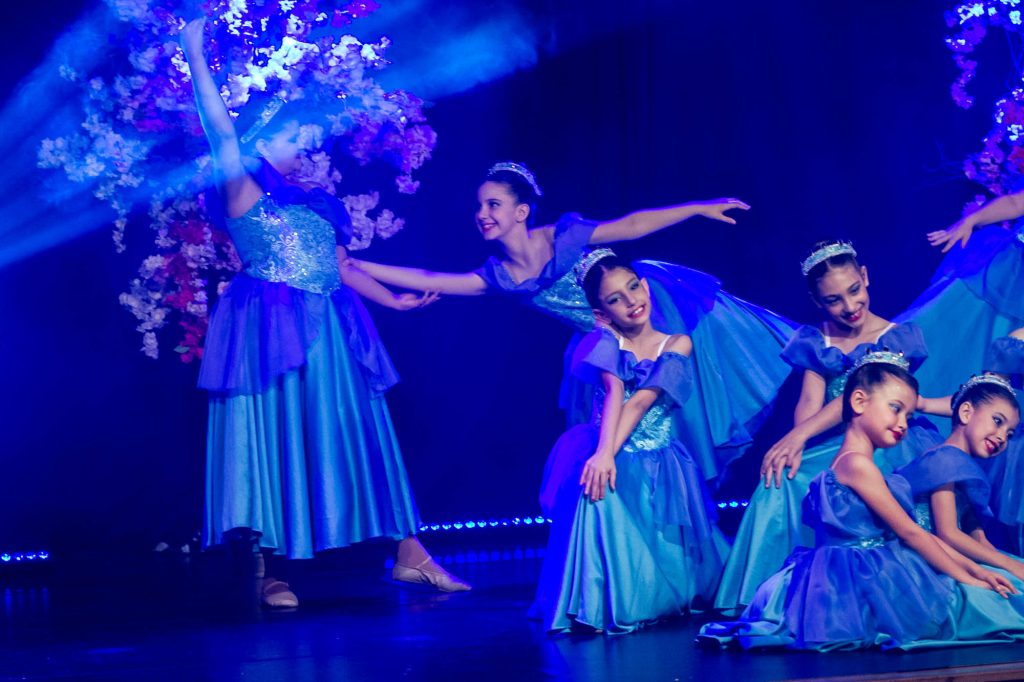 Espetáculo de dança Era uma vez