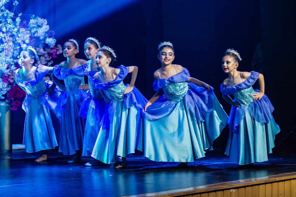 Espetáculo de dança Era uma vez
