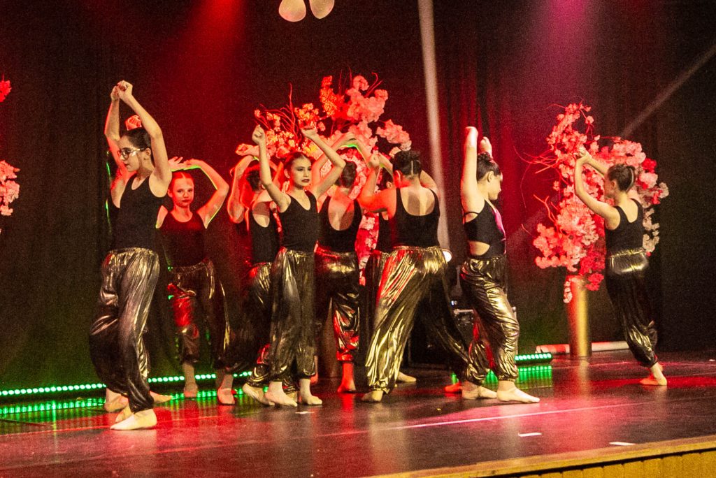 Espetáculo de dança Era uma vez