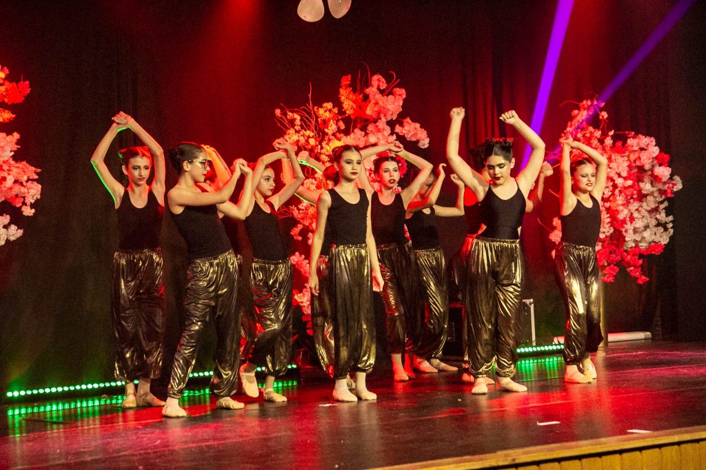 Espetáculo de dança Era uma vez