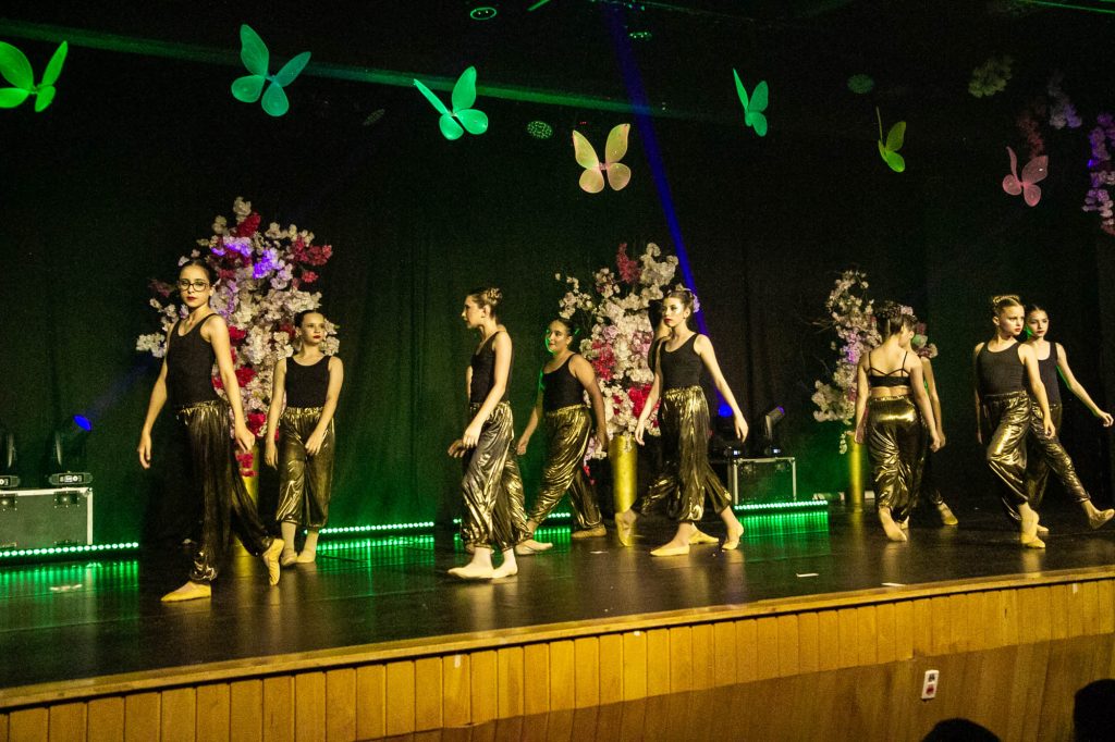 Espetáculo de dança Era uma vez