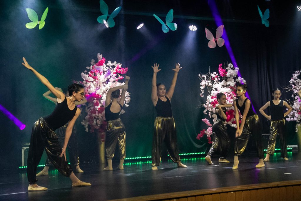 Espetáculo de dança Era uma vez