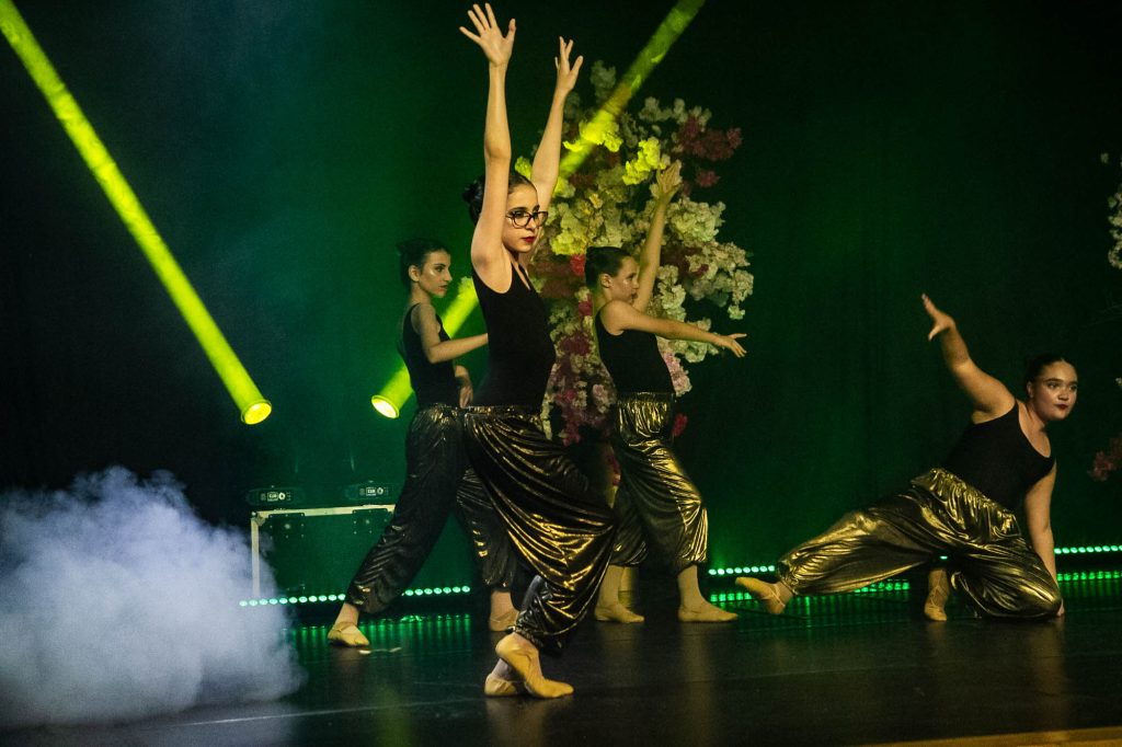 Espetáculo de dança Era uma vez