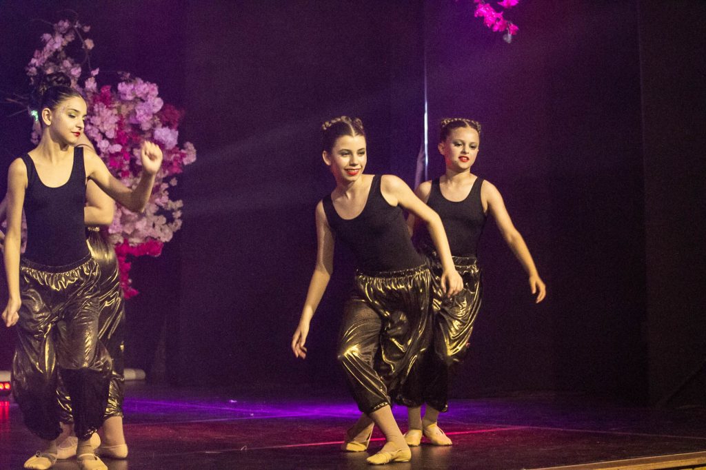 Espetáculo de dança Era uma vez