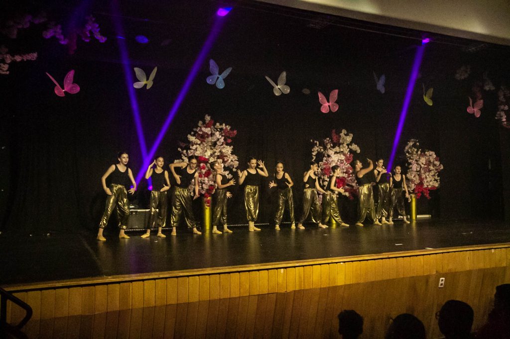 Espetáculo de dança Era uma vez
