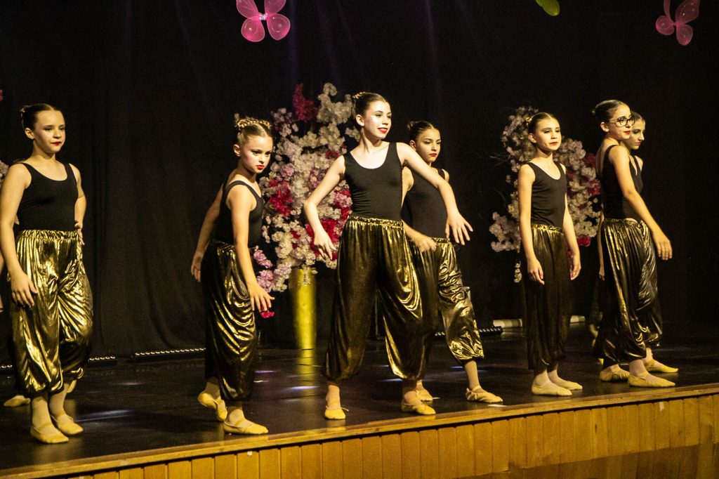 Espetáculo de dança Era uma vez