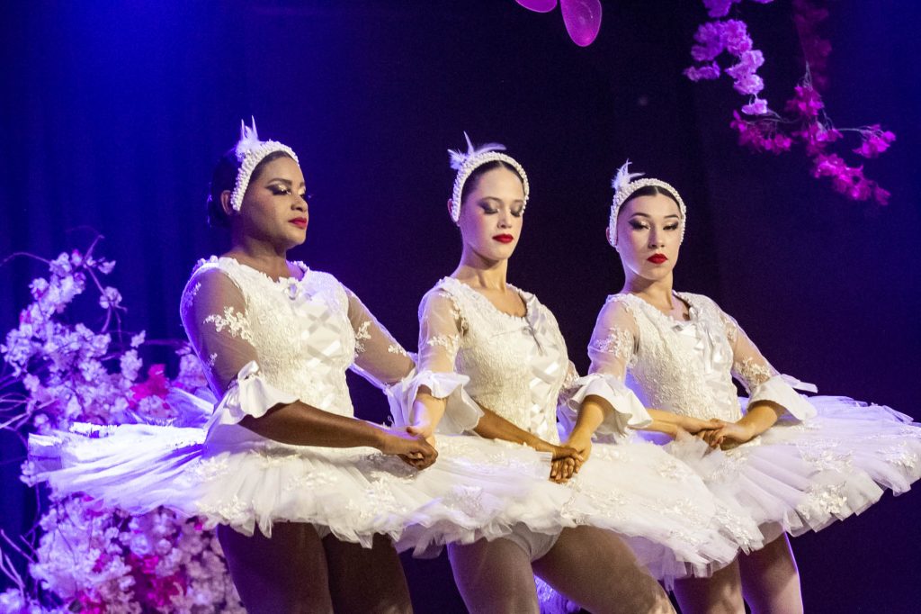 Espetáculo de dança Era uma vez
