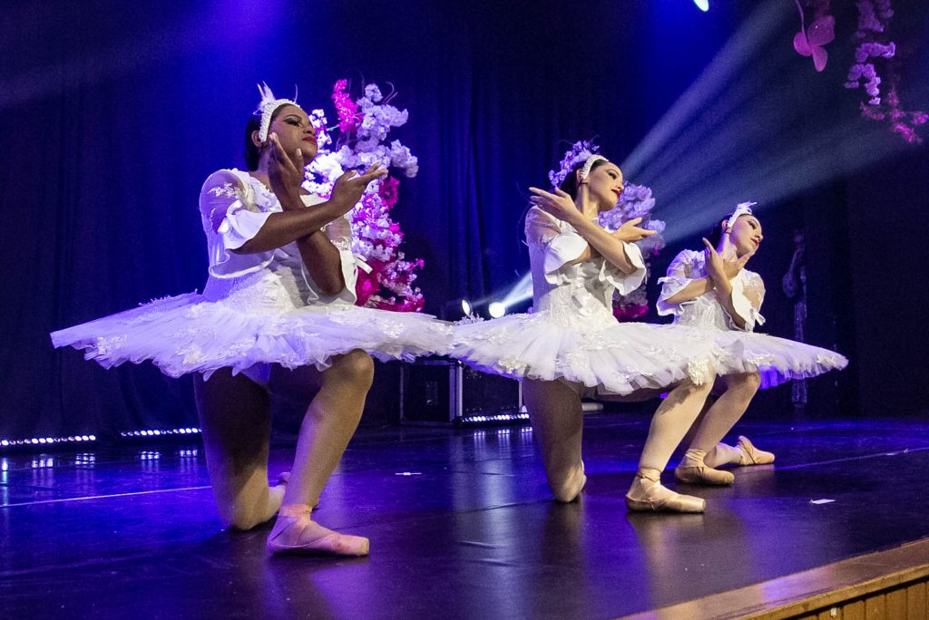 Espetáculo de dança Era uma vez
