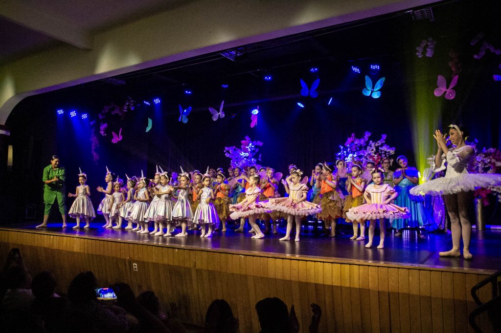 Espetáculo de dança Era uma vez