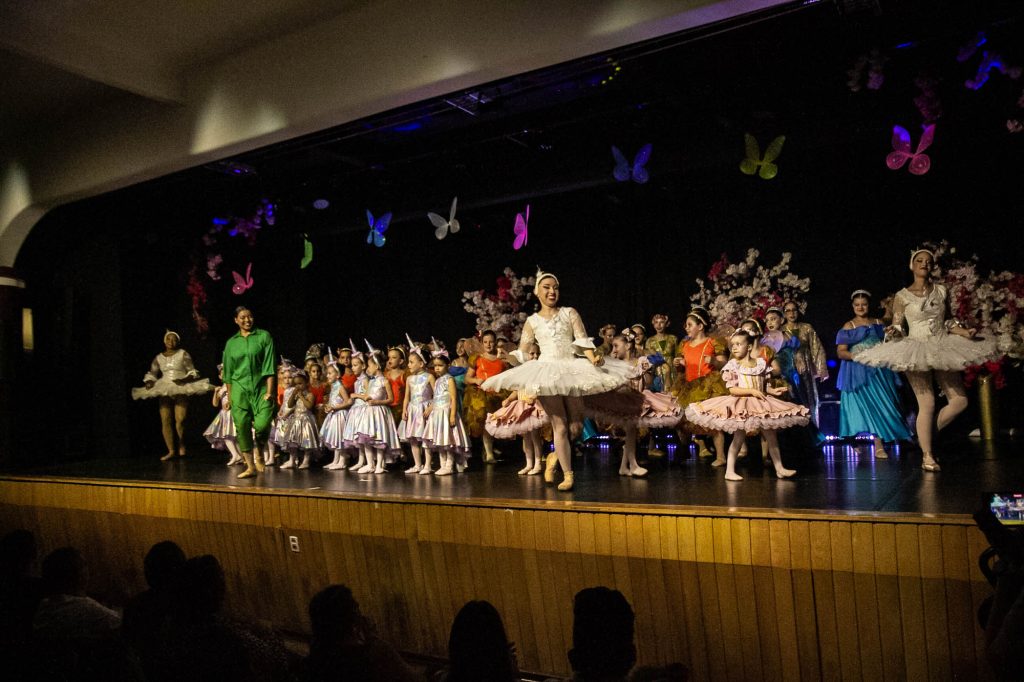 Espetáculo de dança Era uma vez