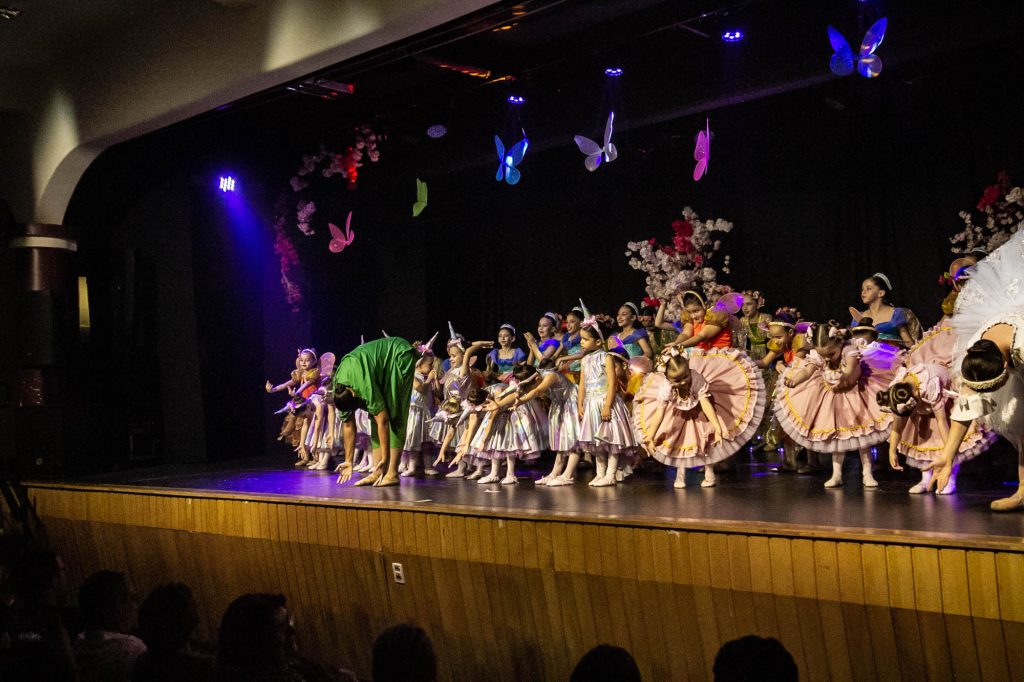 Espetáculo de dança Era uma vez