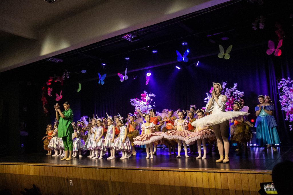 Espetáculo de dança Era uma vez