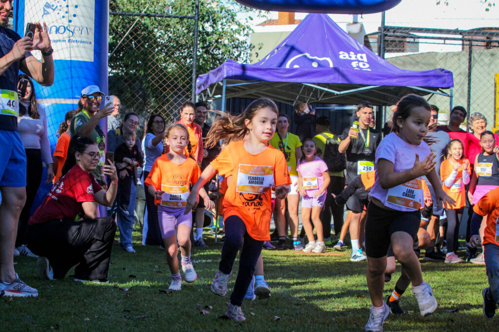 TEC Kids Running Orange Toys