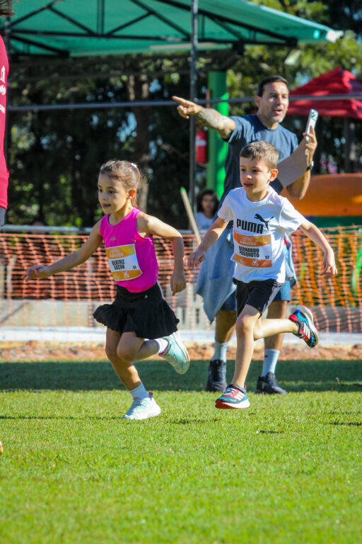 TEC Kids Running Orange Toys