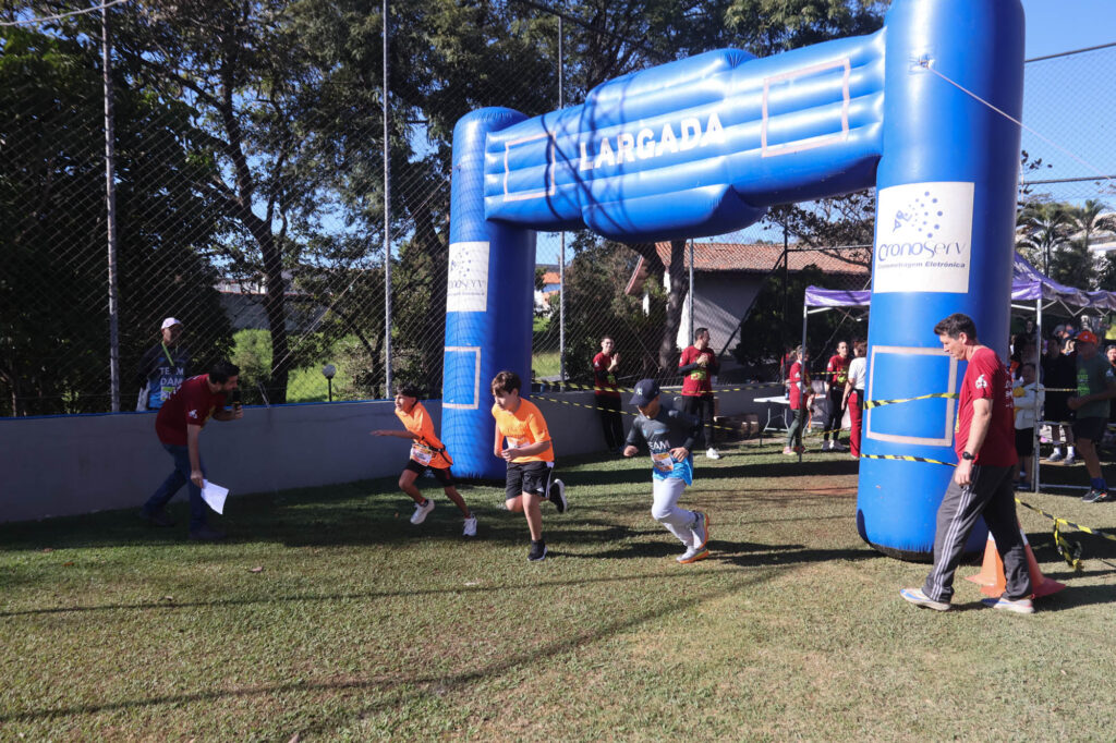 TEC Kids Running Orange Toys