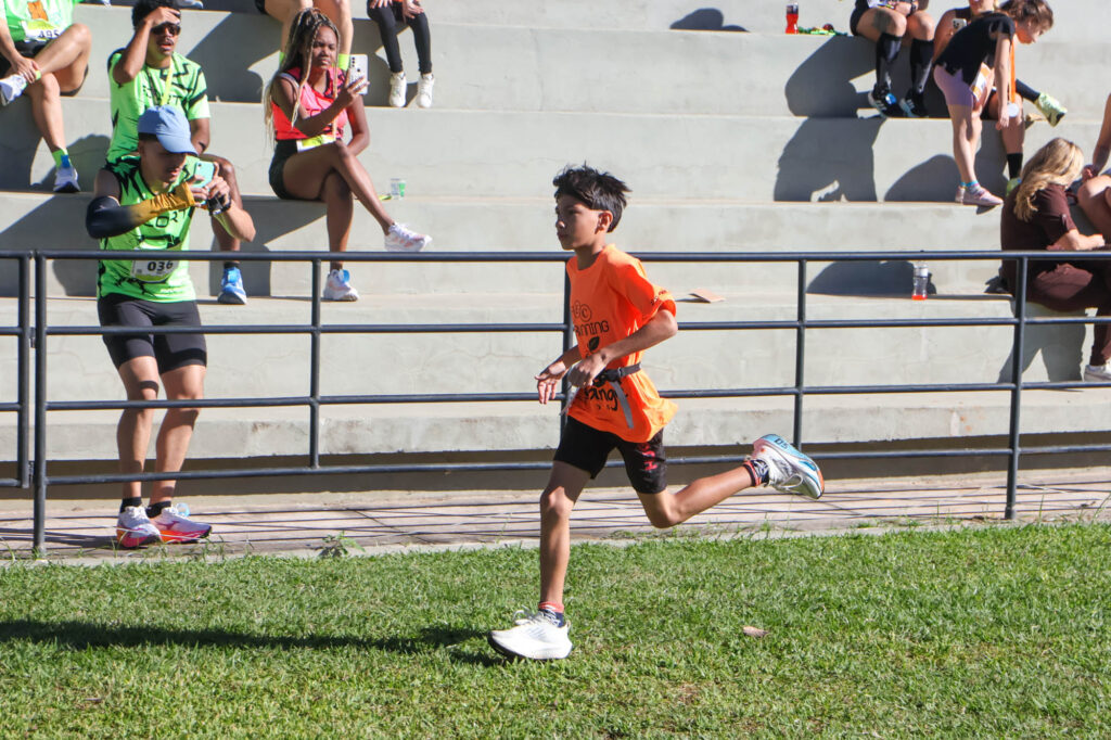 TEC Kids Running Orange Toys