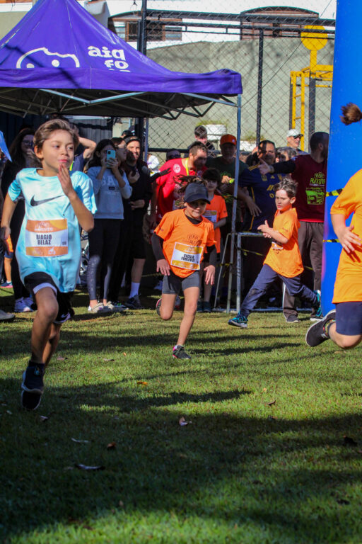 TEC Kids Running Orange Toys