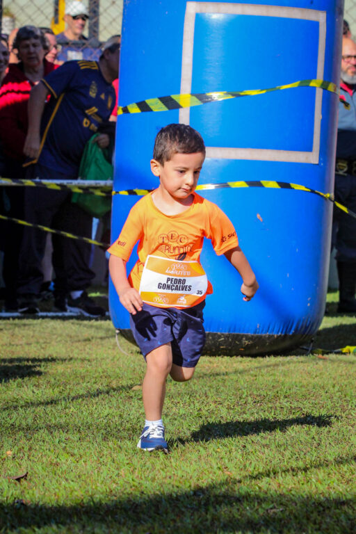 TEC Kids Running Orange Toys