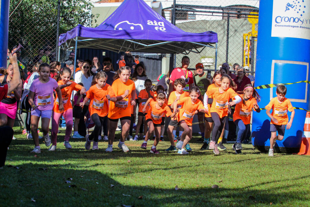 TEC Kids Running Orange Toys
