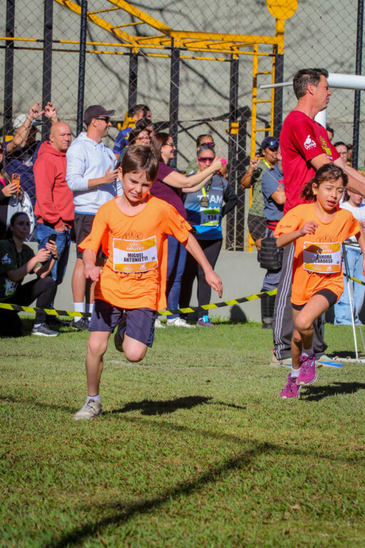 TEC Kids Running Orange Toys