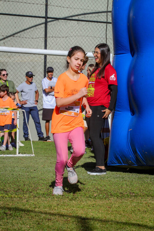 TEC Kids Running Orange Toys