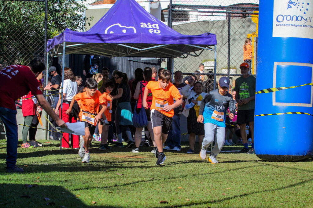 TEC Kids Running Orange Toys