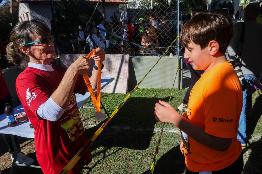 TEC Kids Running Orange Toys