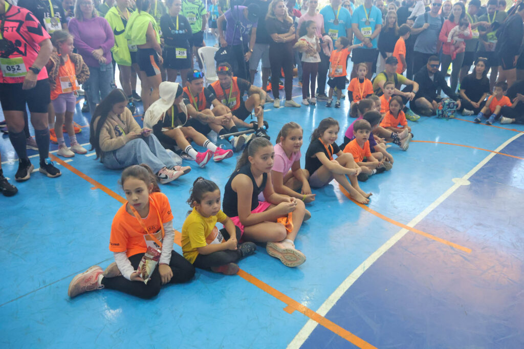 TEC Kids Running Orange Toys