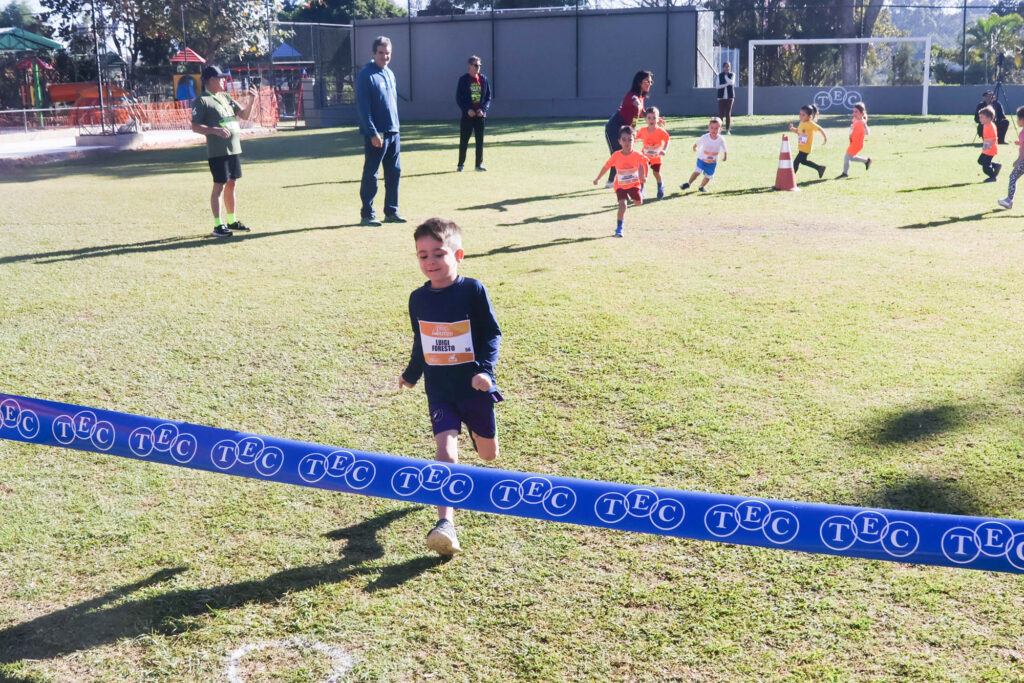 TEC Kids Running Orange Toys