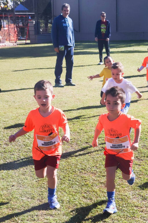 TEC Kids Running Orange Toys