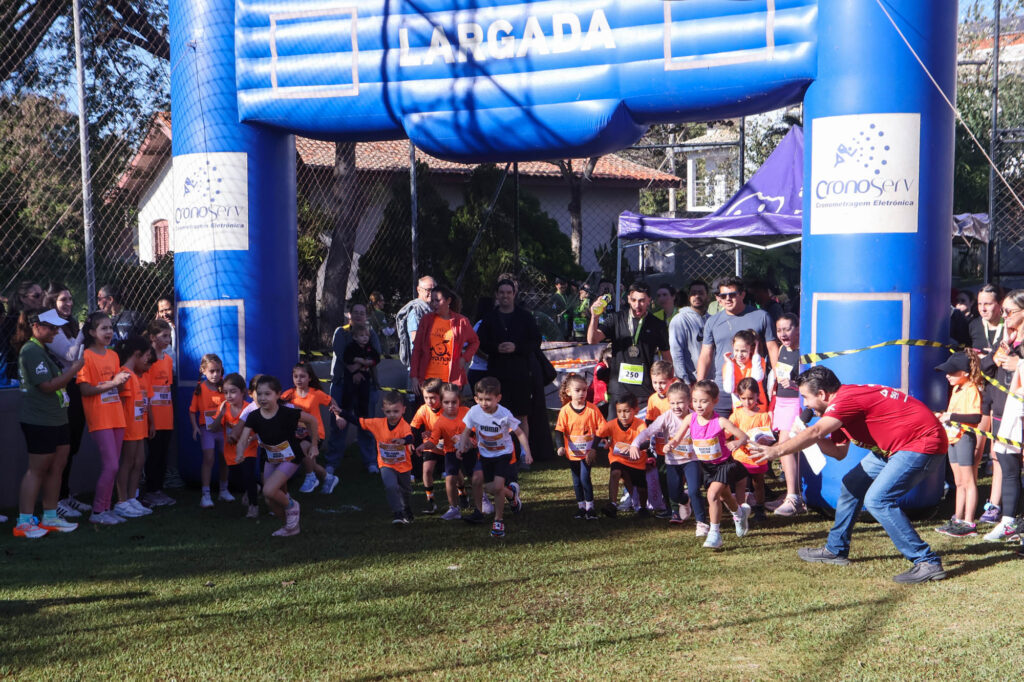 TEC Kids Running Orange Toys