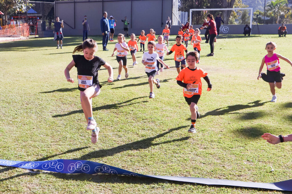 TEC Kids Running Orange Toys
