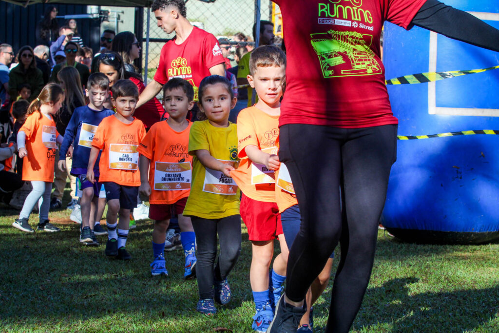 TEC Kids Running Orange Toys
