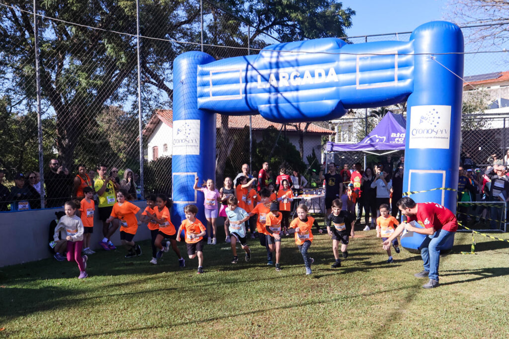 TEC Kids Running Orange Toys