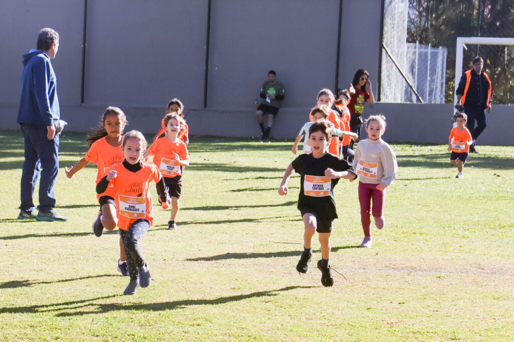 TEC Kids Running Orange Toys