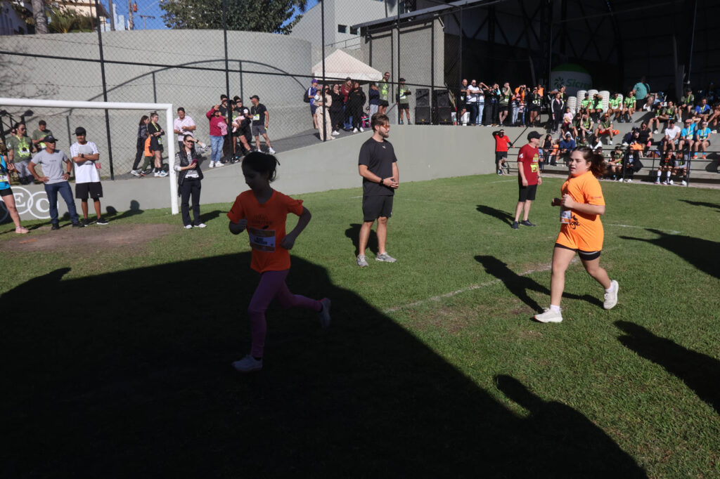 TEC Kids Running Orange Toys