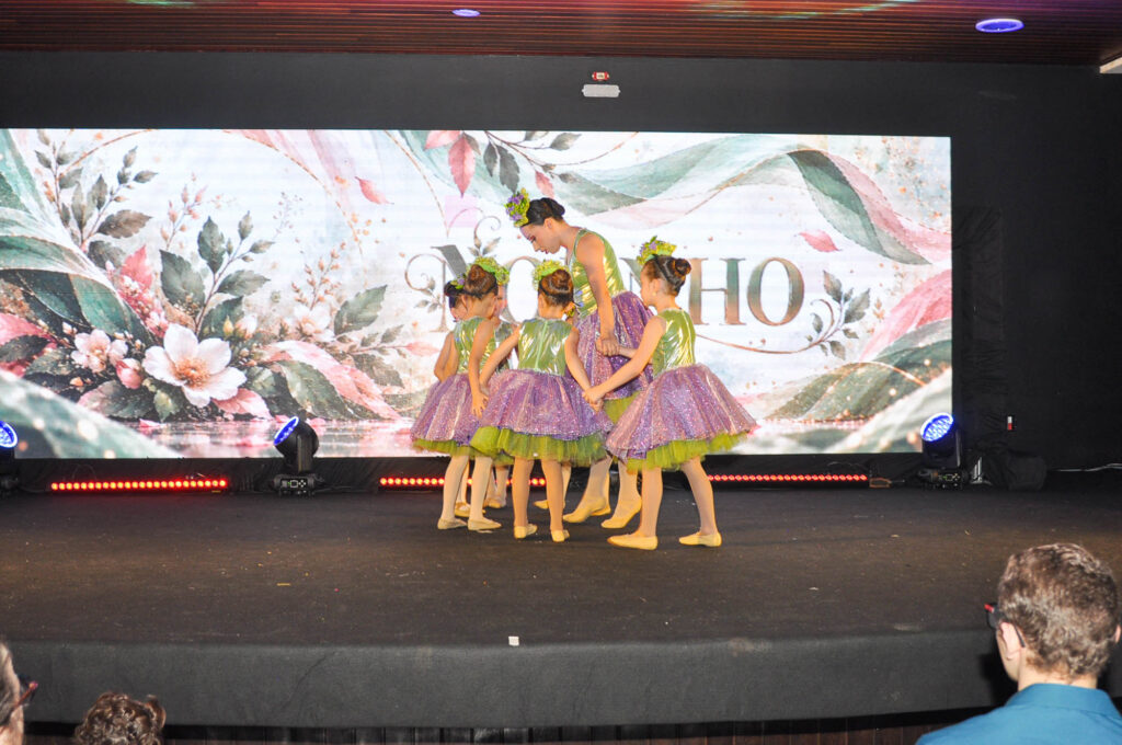 Espetáculo de Dança “Caixa das Emoções”