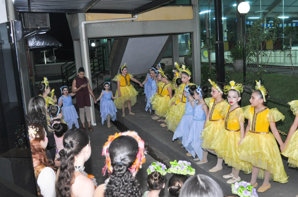 Espetáculo de Dança “Caixa das Emoções”