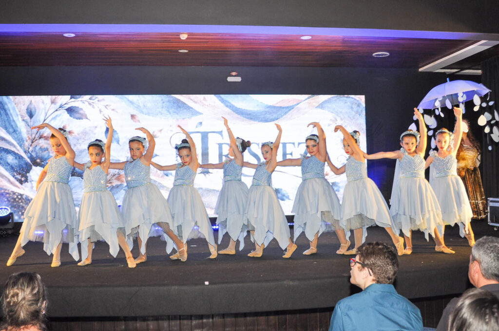 Espetáculo de Dança “Caixa das Emoções”